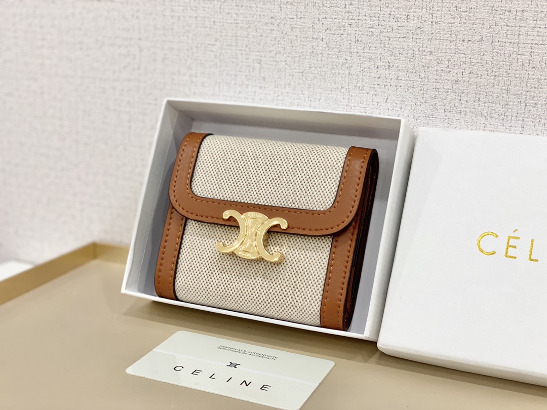 【CELINE】TRIOMPHE CANVAS 11*10*5CM