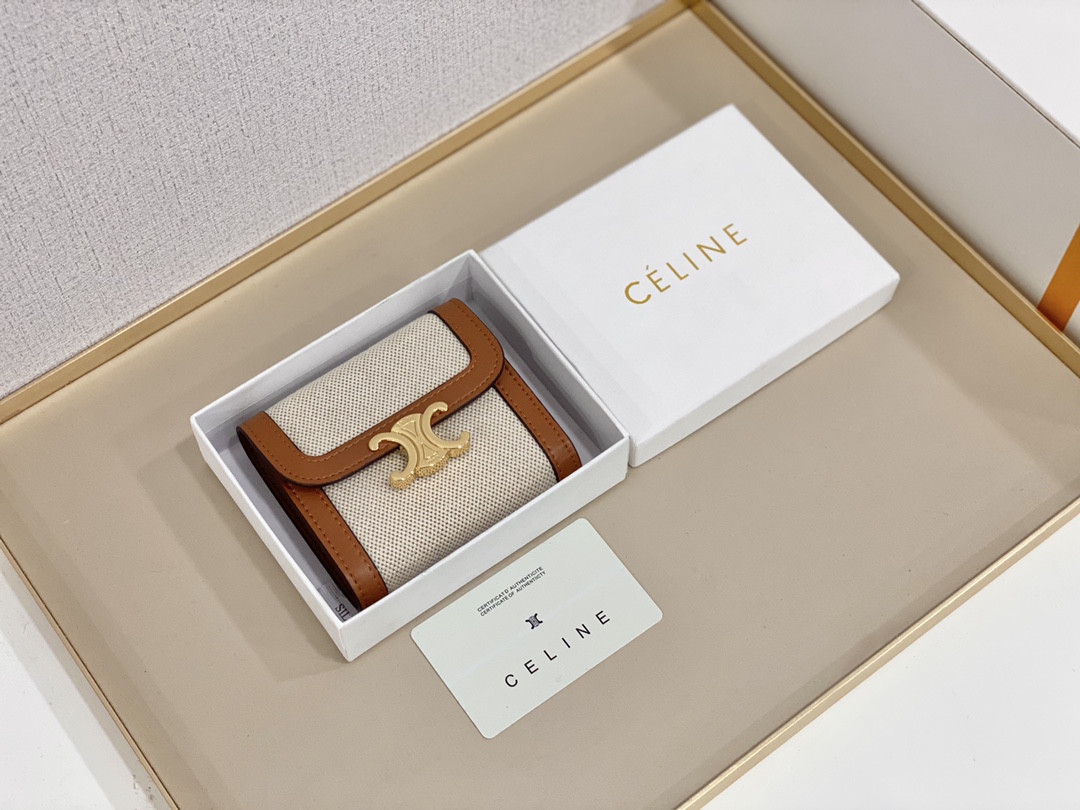 【CELINE】TRIOMPHE CANVAS 11*10*5CM