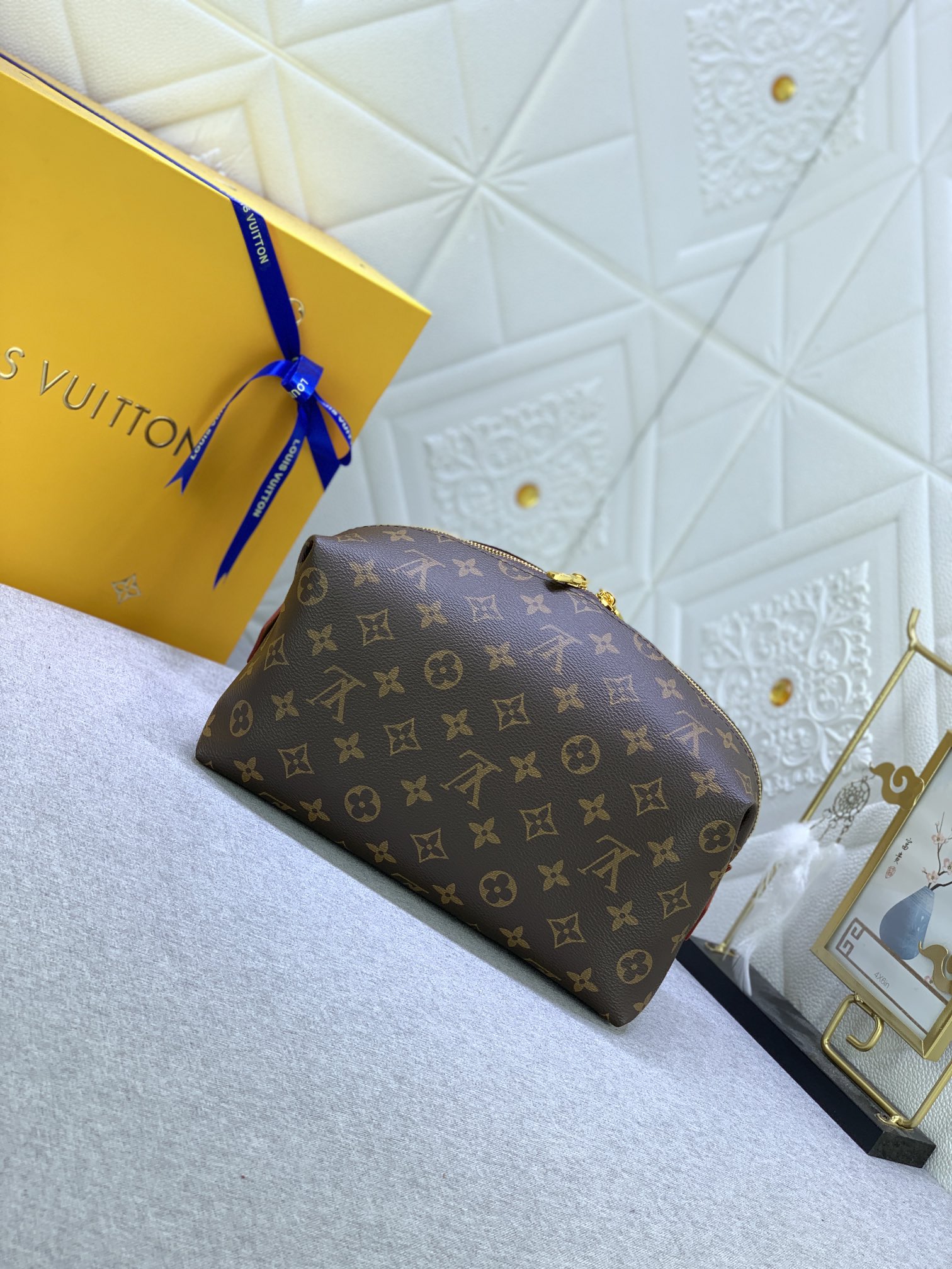 【LOUIS VUITTON】ZIPPY VERTICAL 20x10x2cm