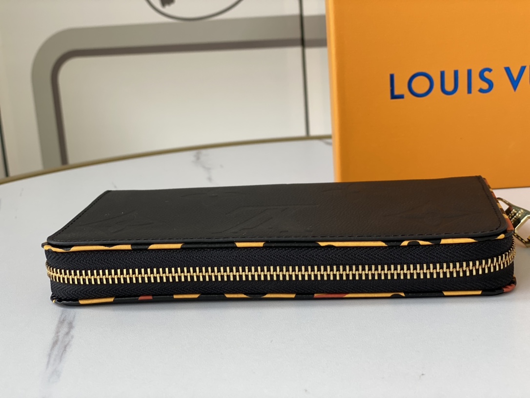 【LOUIS VUITTON】ZIPPY VERTICAL 20x10x2cm