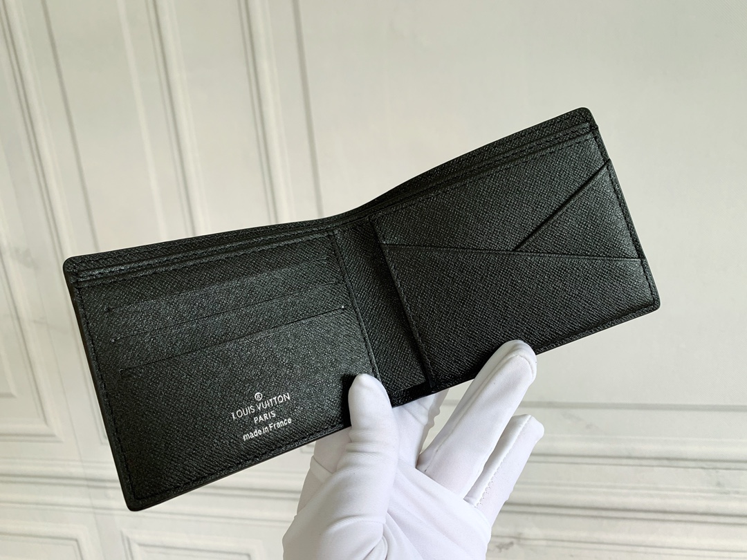 【LOUIS VUITTON】ZIPPY VERTICAL 20x10x2cm