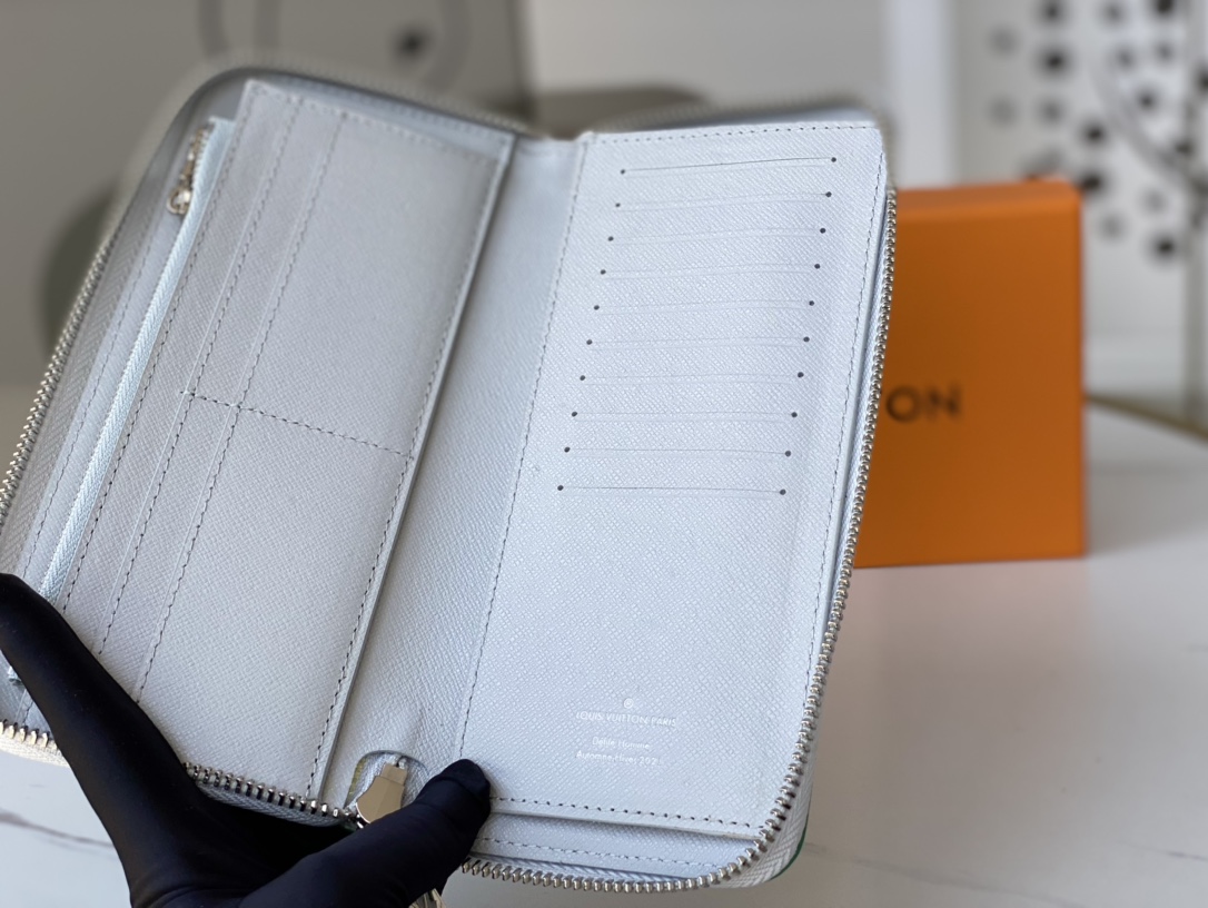 【LOUIS VUITTON】Virgil Abloh