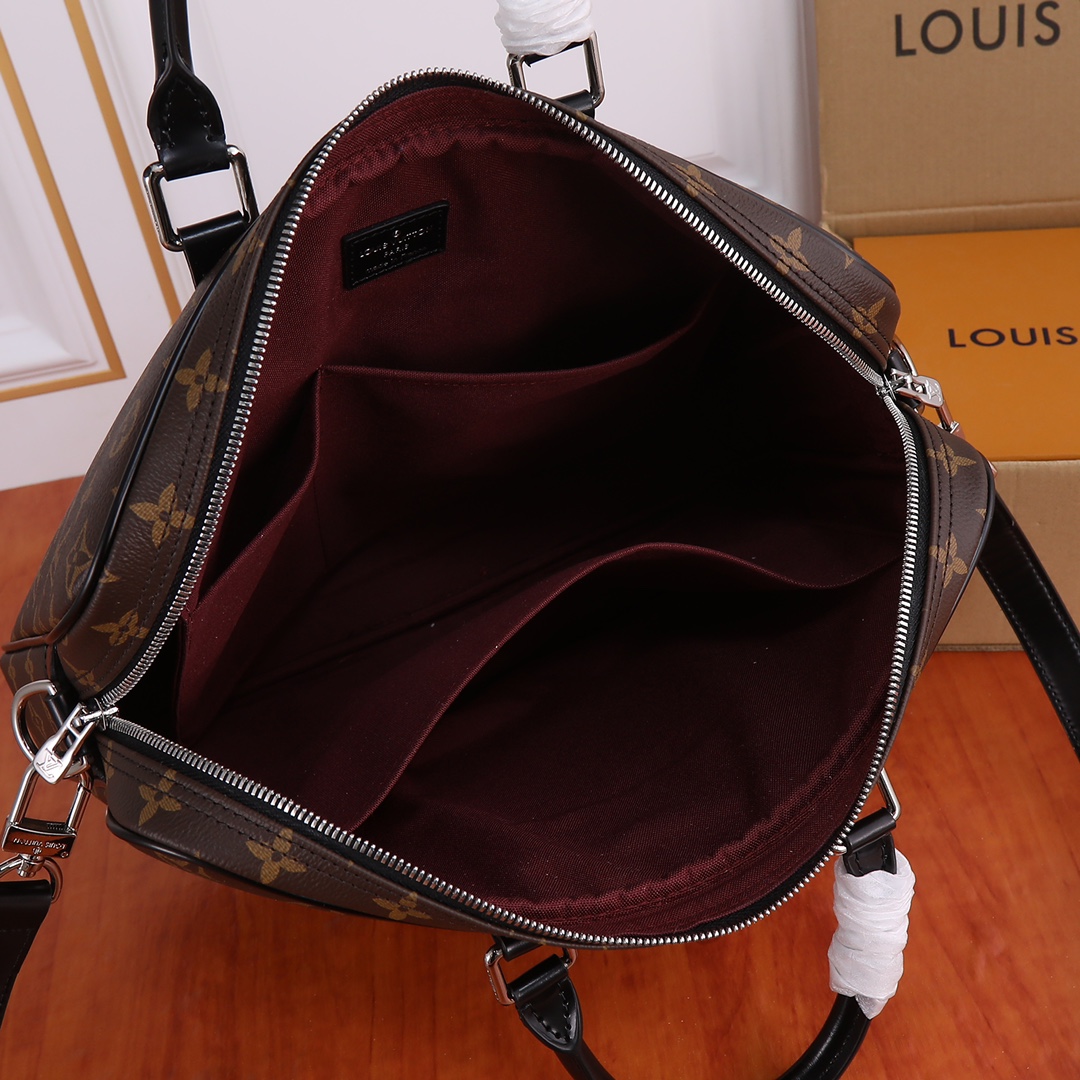 【LOUIS VUITTON】PORTE-DOCUMENTS VOYAGE  37.0x 29.0x 11.0 cm
