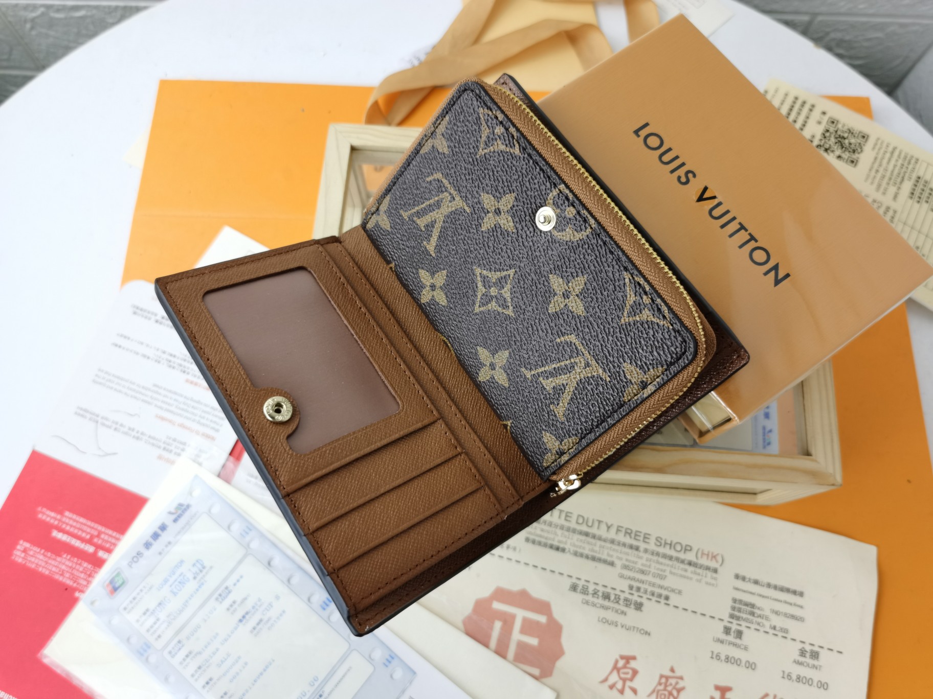 【LOUIS VUITTON】13.0 x 9.0 x 2.0 cm