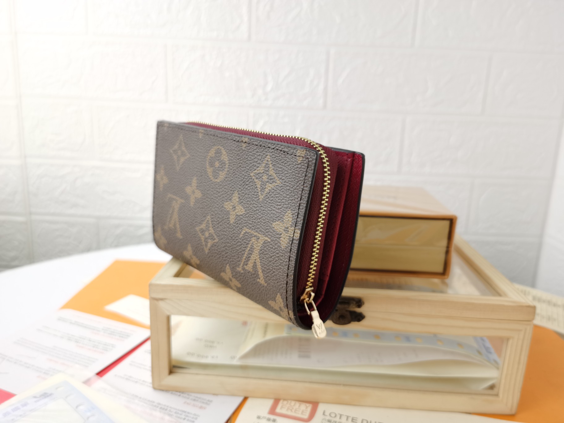 【LOUIS VUITTON】13.0 x 9.0 x 2.0 cm