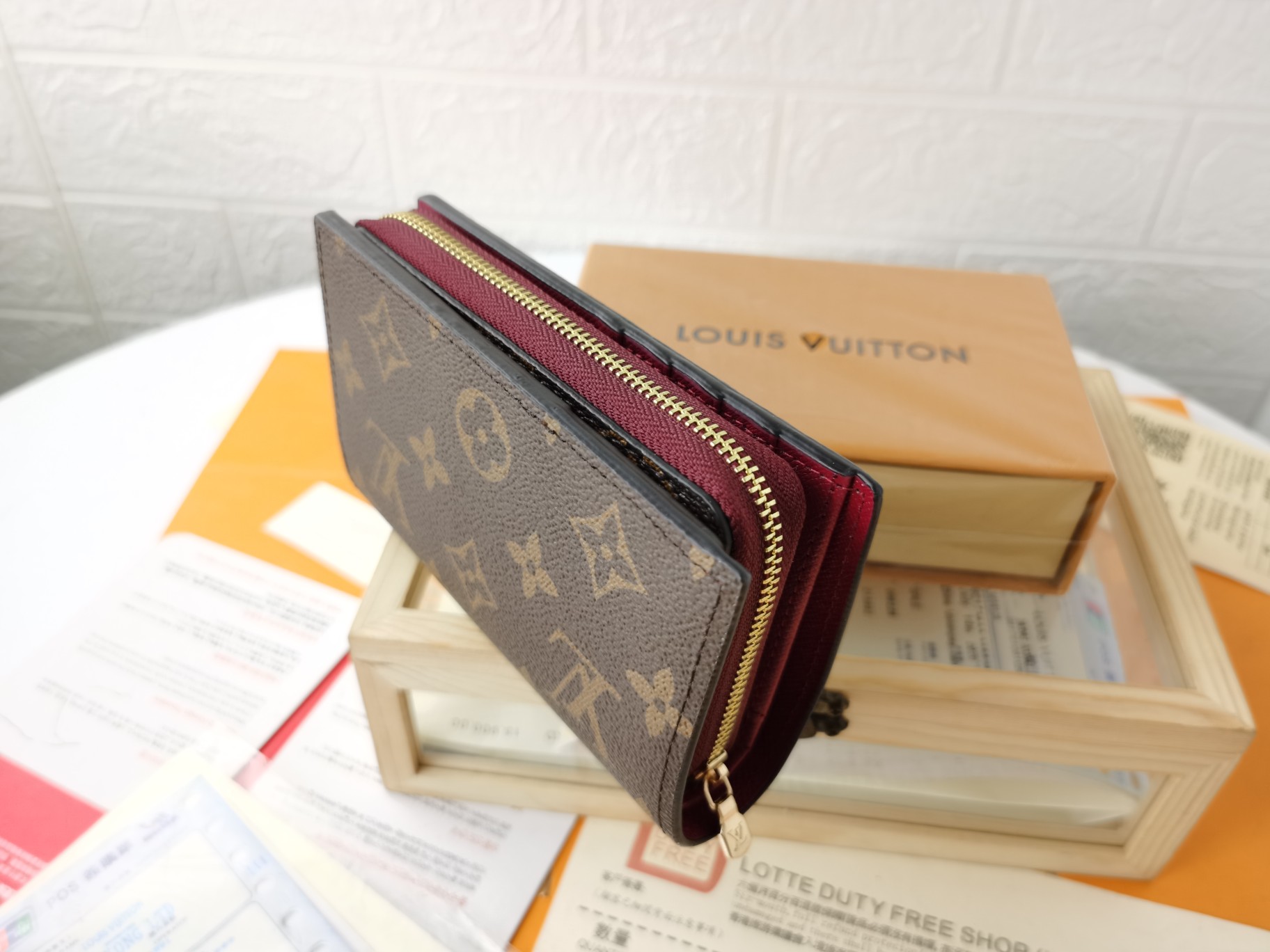 【LOUIS VUITTON】13.0 x 9.0 x 2.0 cm