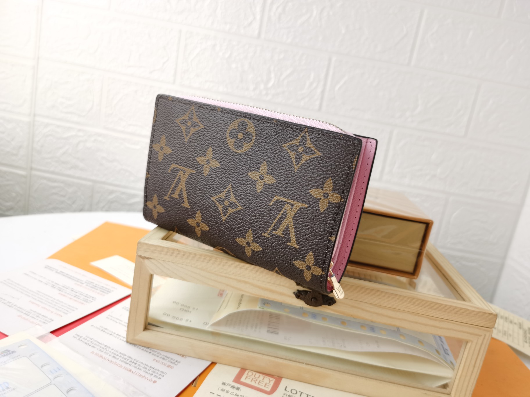 【LOUIS VUITTON】13.0 x 9.0 x 2.0 cm