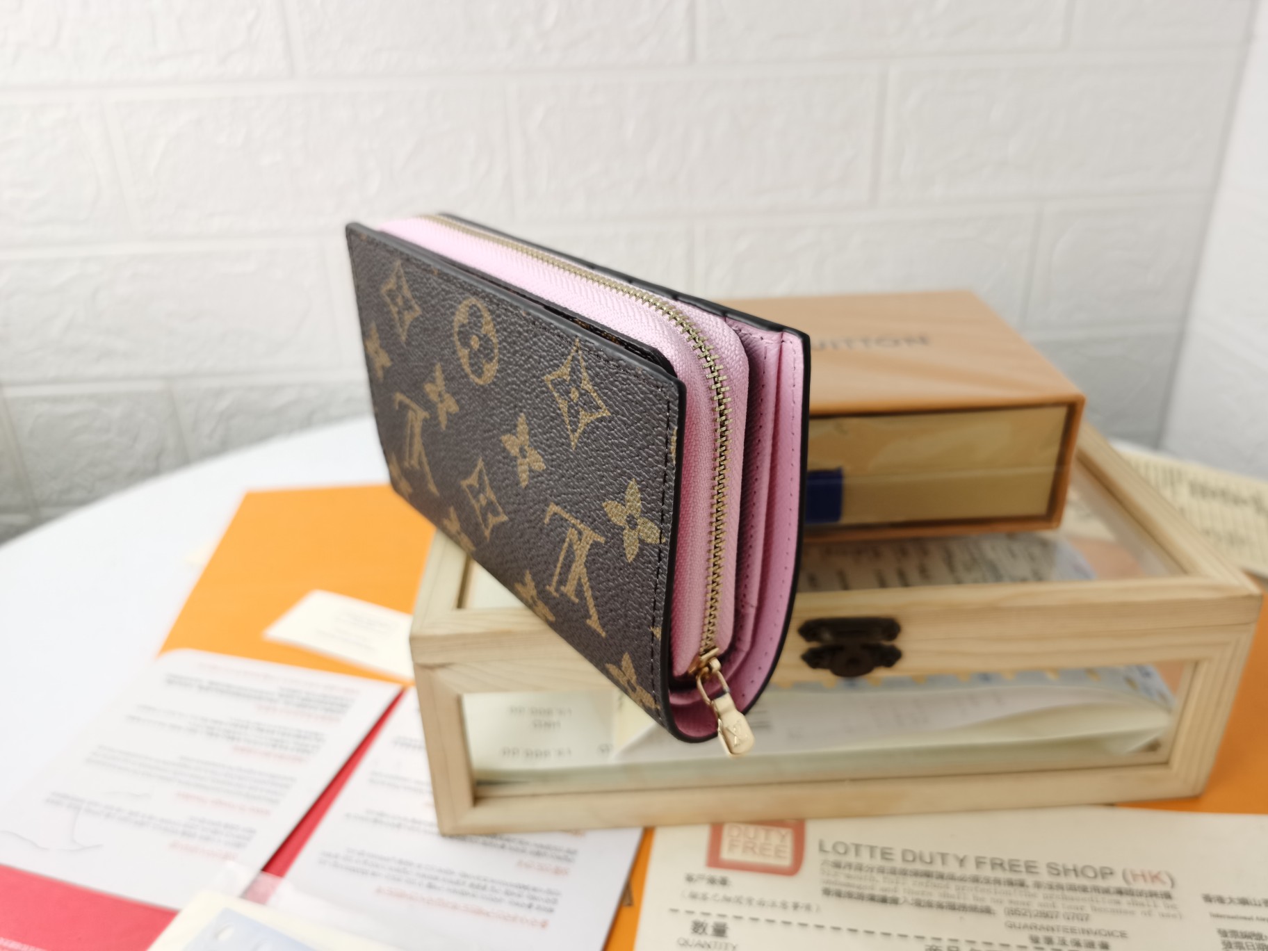 【LOUIS VUITTON】13.0 x 9.0 x 2.0 cm