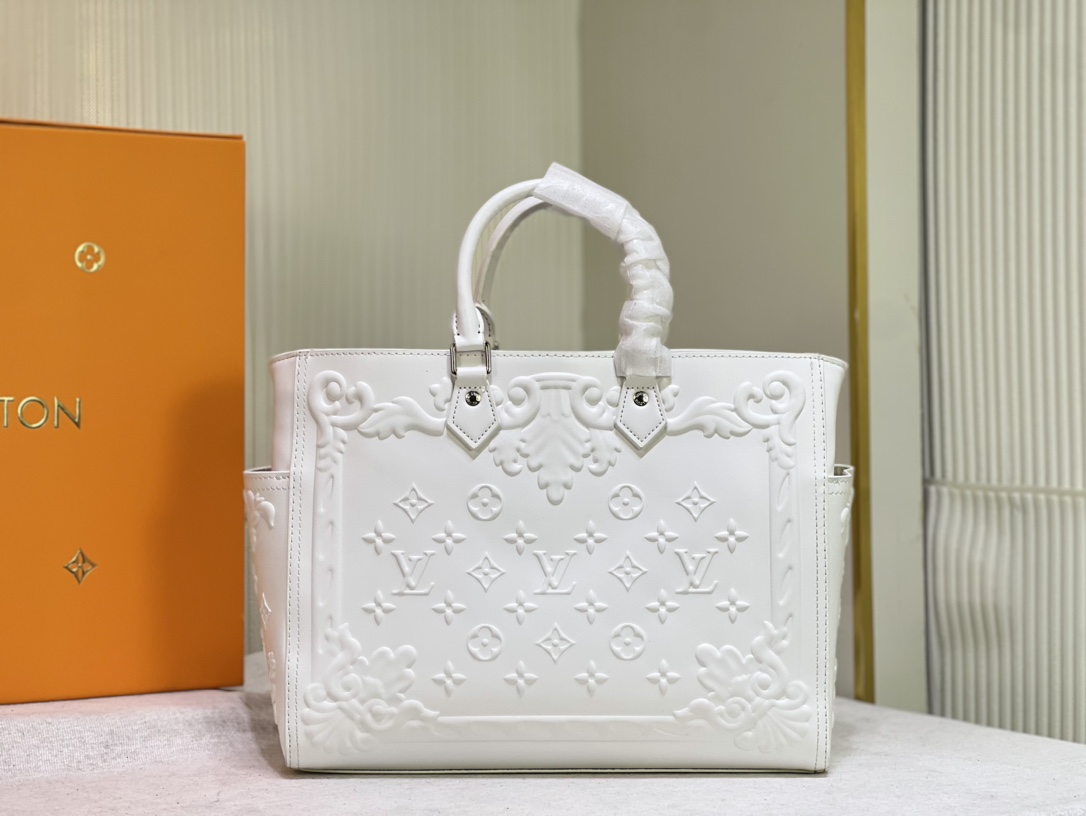 【LOUIS VUITTON】34x 30x 16CM