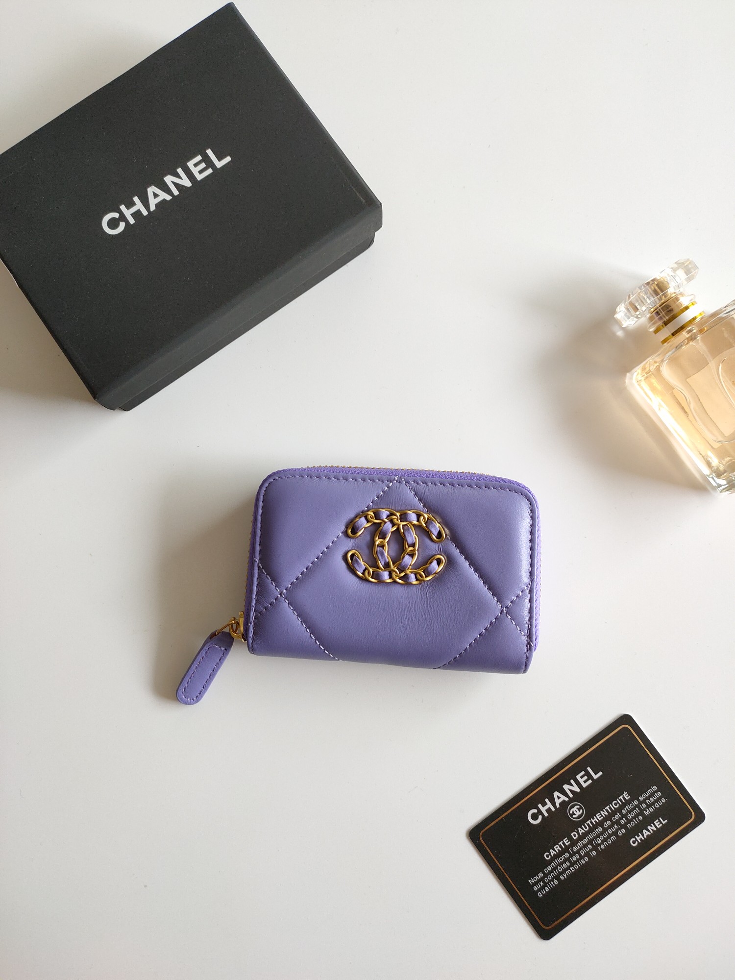 【CHANEL】小銭入れ  11*9.5*1.5cm -6色