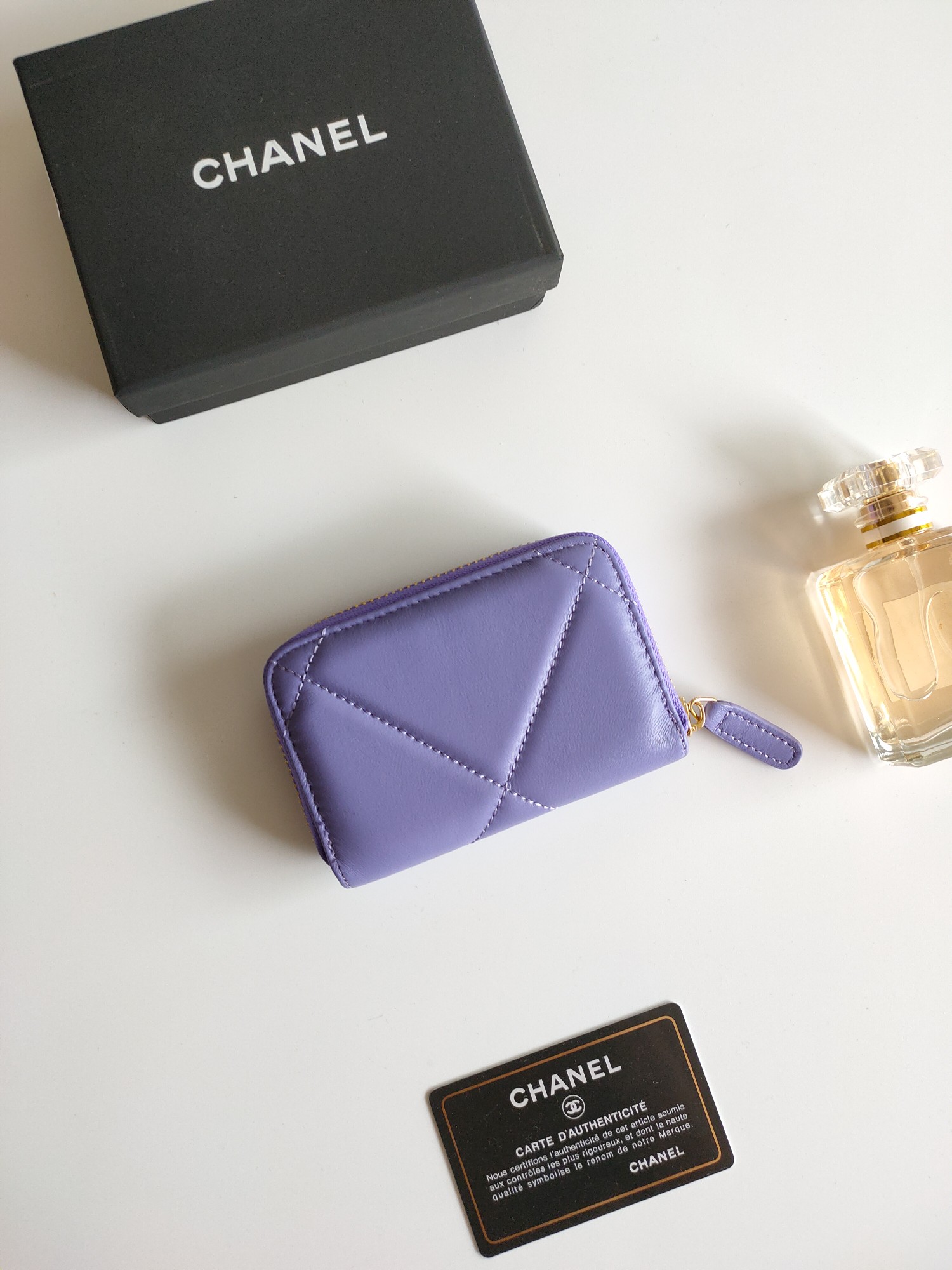 【CHANEL】小銭入れ  11*9.5*1.5cm -6色