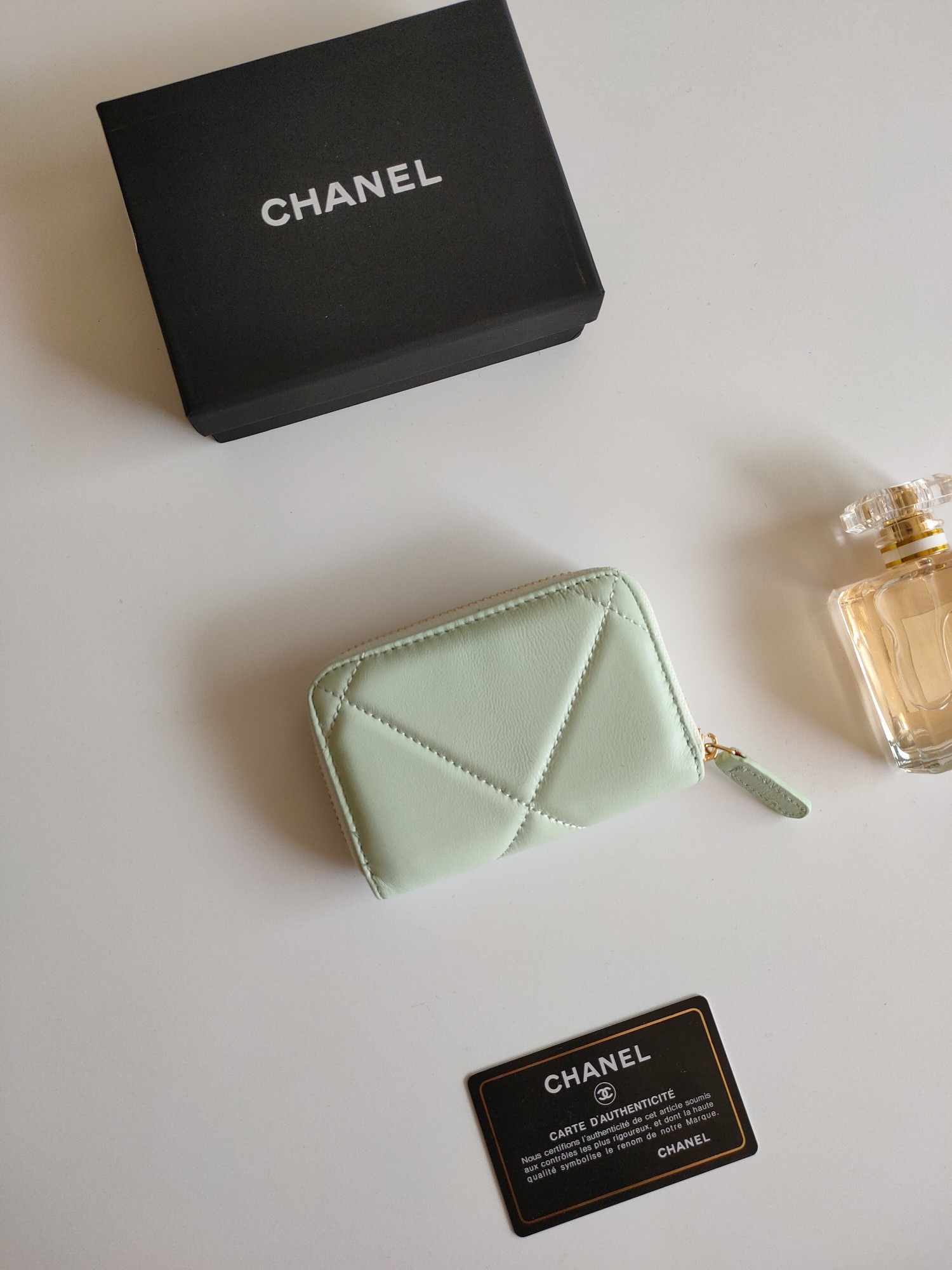 【CHANEL】小銭入れ  11*9.5*1.5cm -6色
