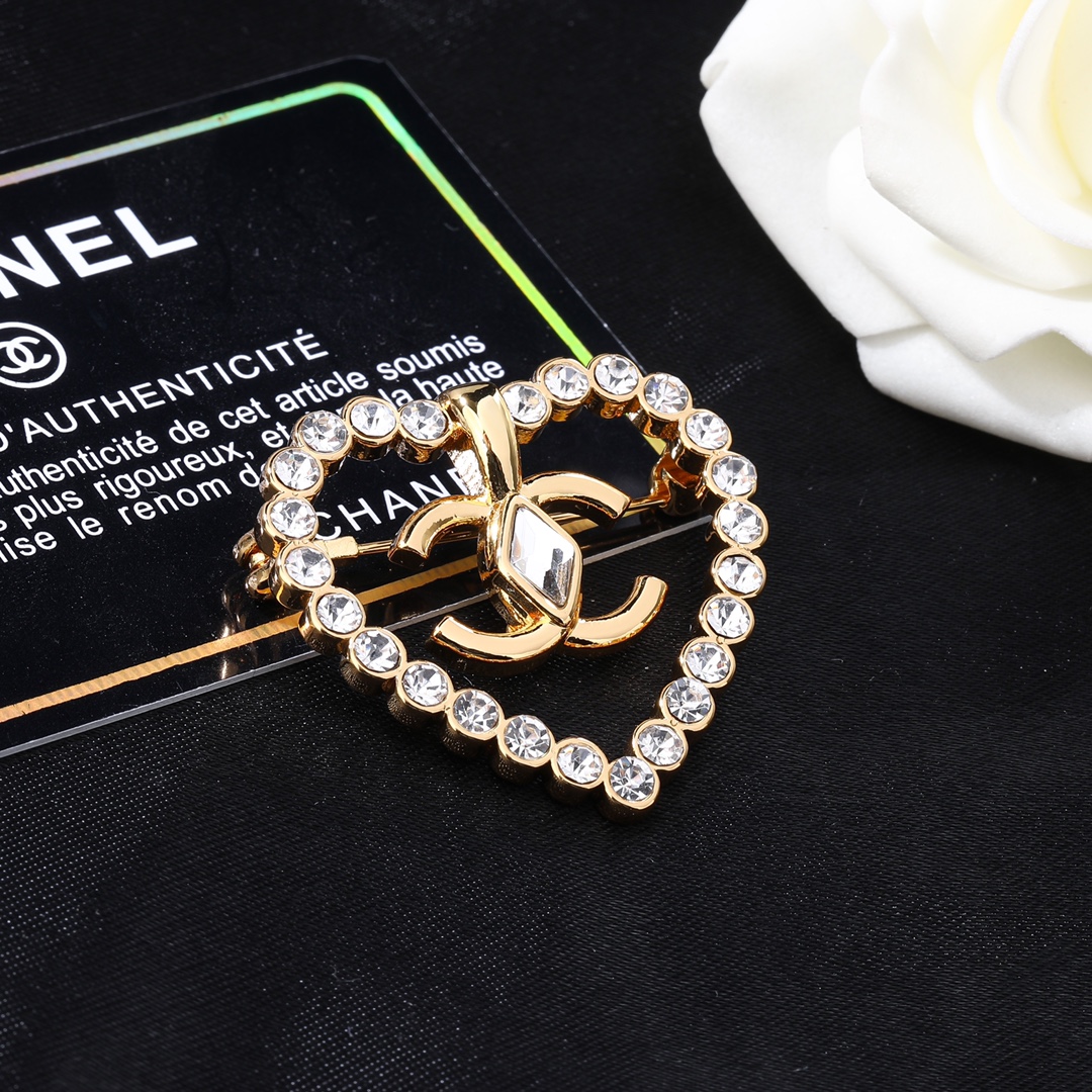 【ブローチ】★CHANEL★