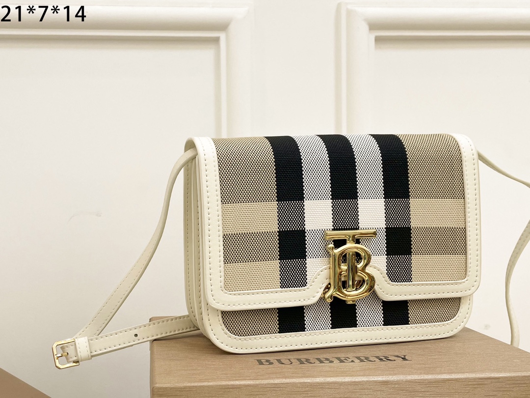 【Burberry】21*14*7CM