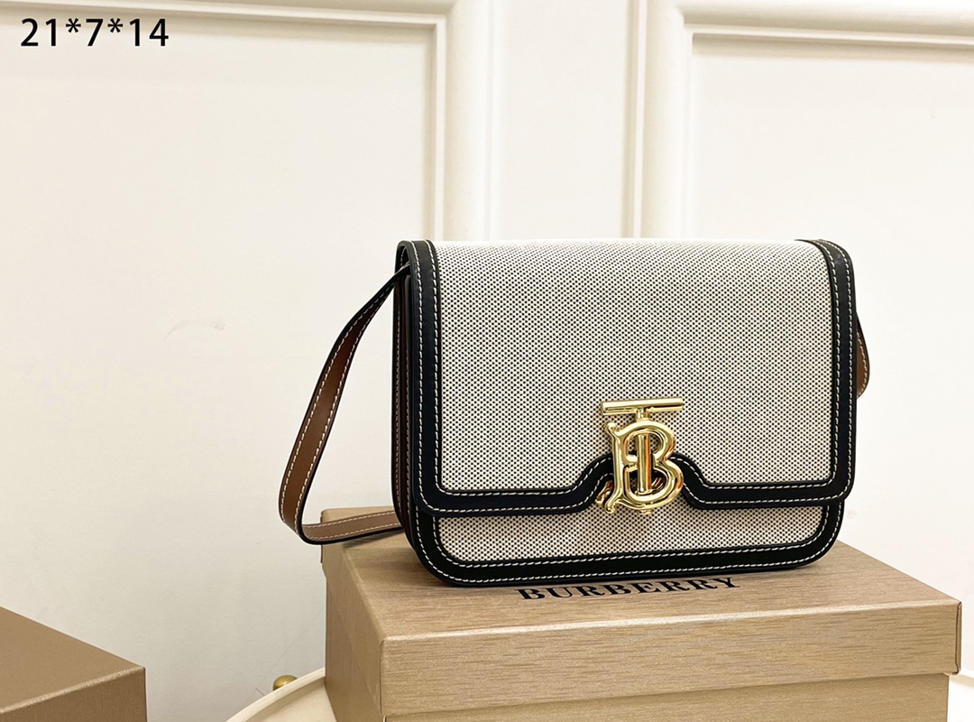 【Burberry】21*14*7CM