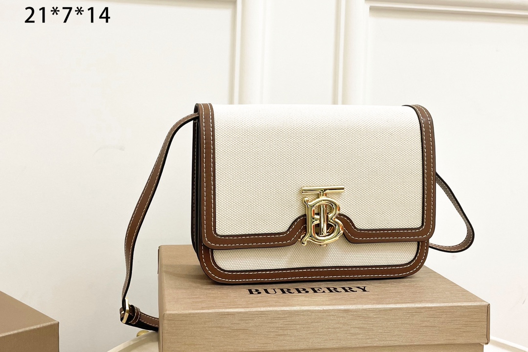 【Burberry】21*14*7CM