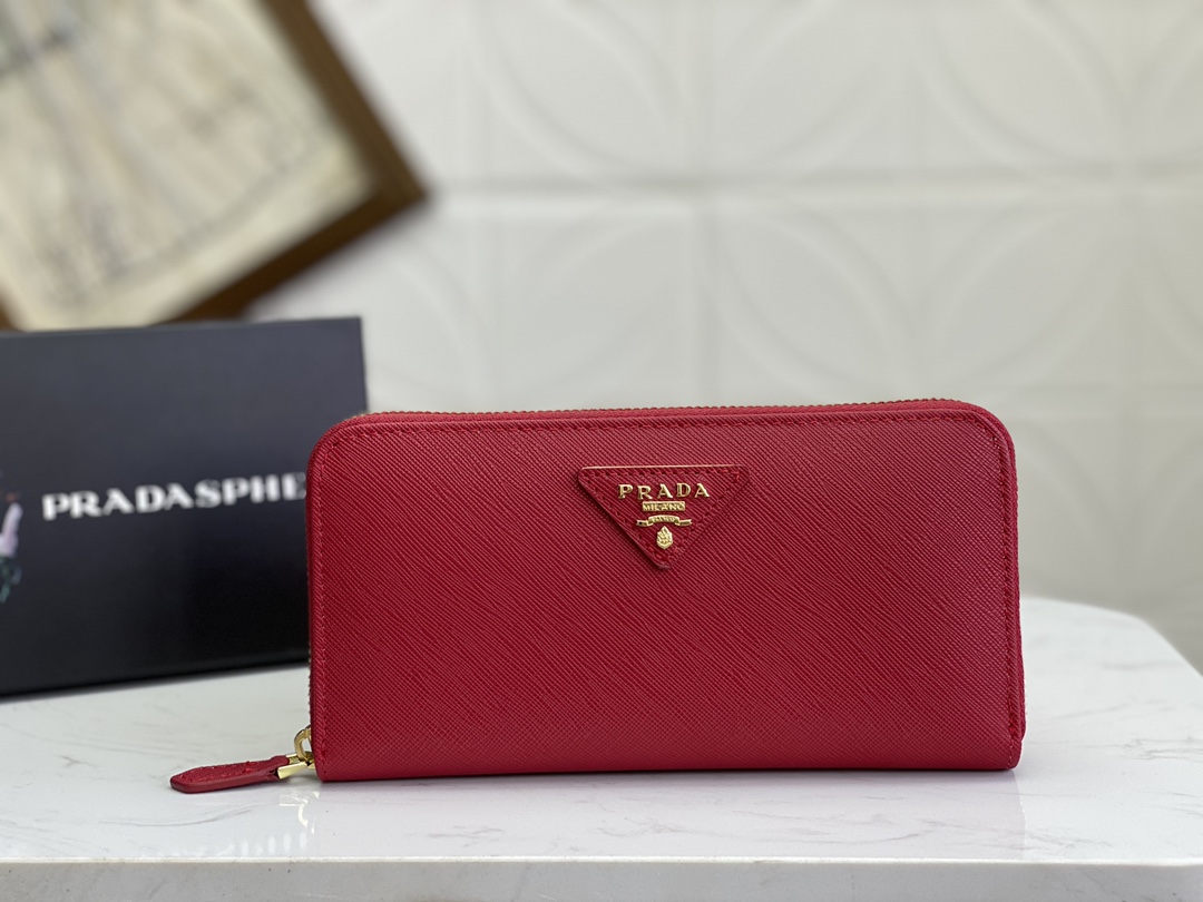 【PRADA】19×12×2.5cm