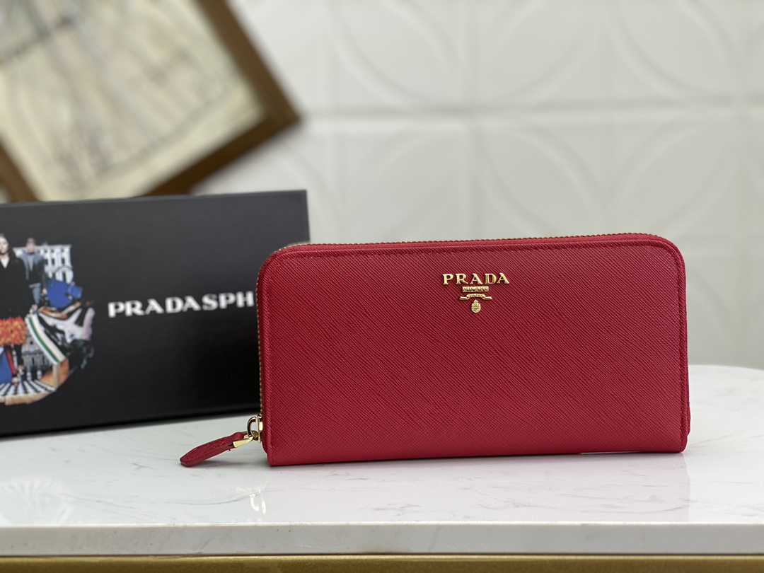 【PRADA】19×12×2.5cm