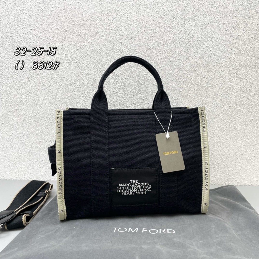【MARC JACOBS】tote bag 32-25-15cm