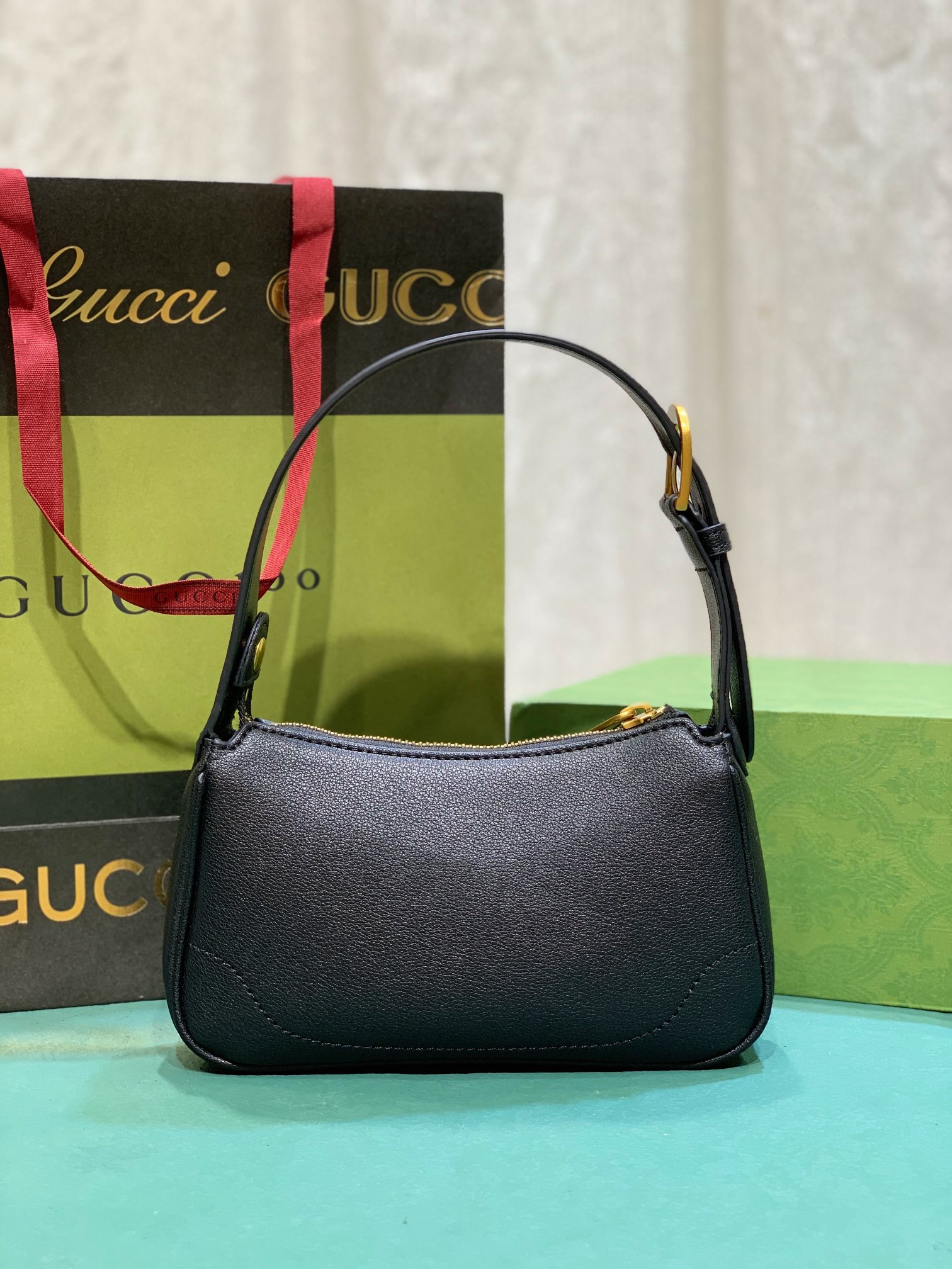 【GUCC*】21X12X13cm