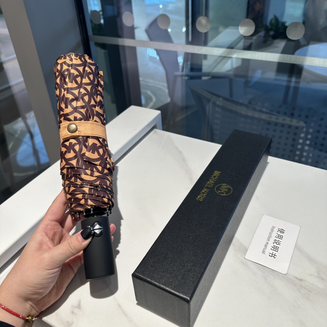 【Michael Kors 】折りたたみ傘 自動開閉