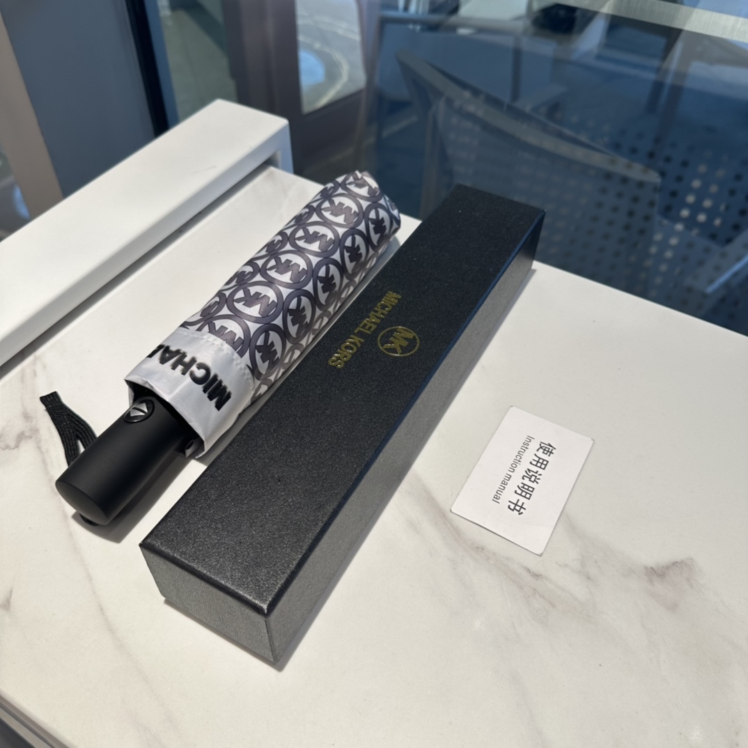 【Michael Kors 】折りたたみ傘 自動開閉
