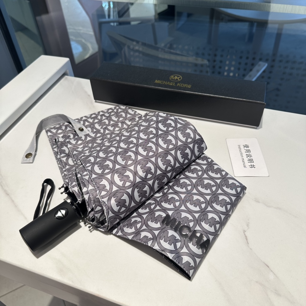 【Michael Kors 】折りたたみ傘 自動開閉