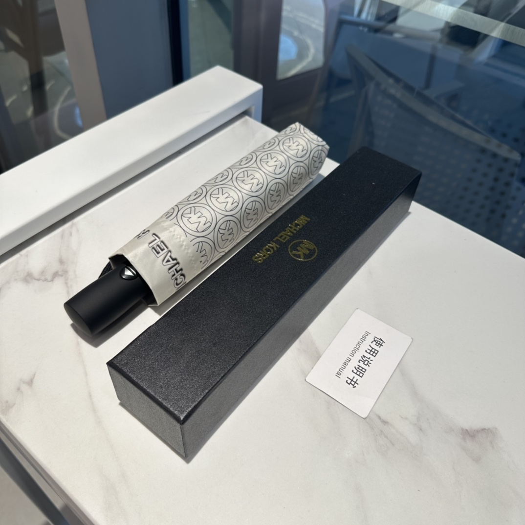 【Michael Kors 】折りたたみ傘 自動開閉