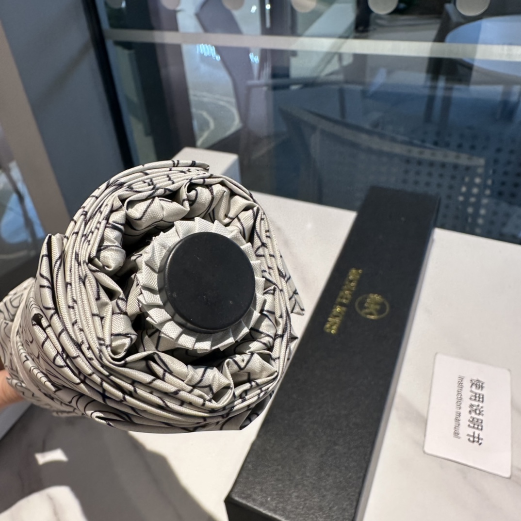 【Michael Kors 】折りたたみ傘 自動開閉