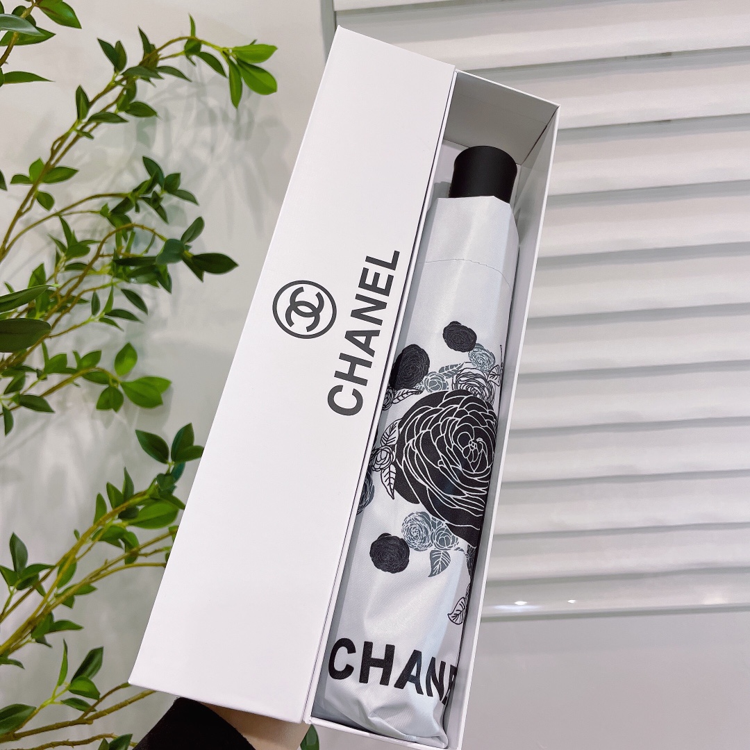 【CHANEL】折りたたみ傘 自動開閉