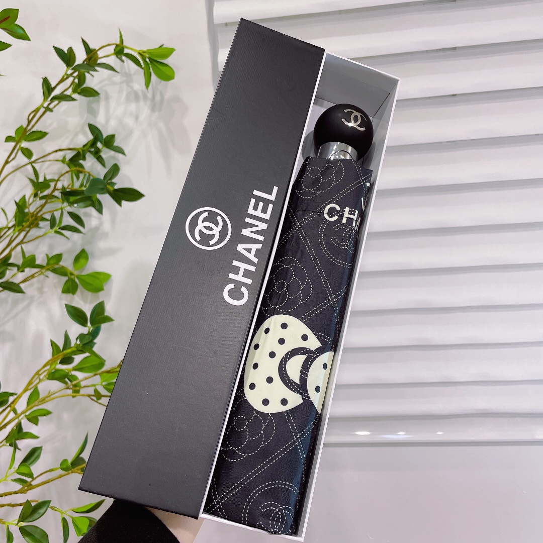 【CHANEL】折りたたみ傘 自動開閉