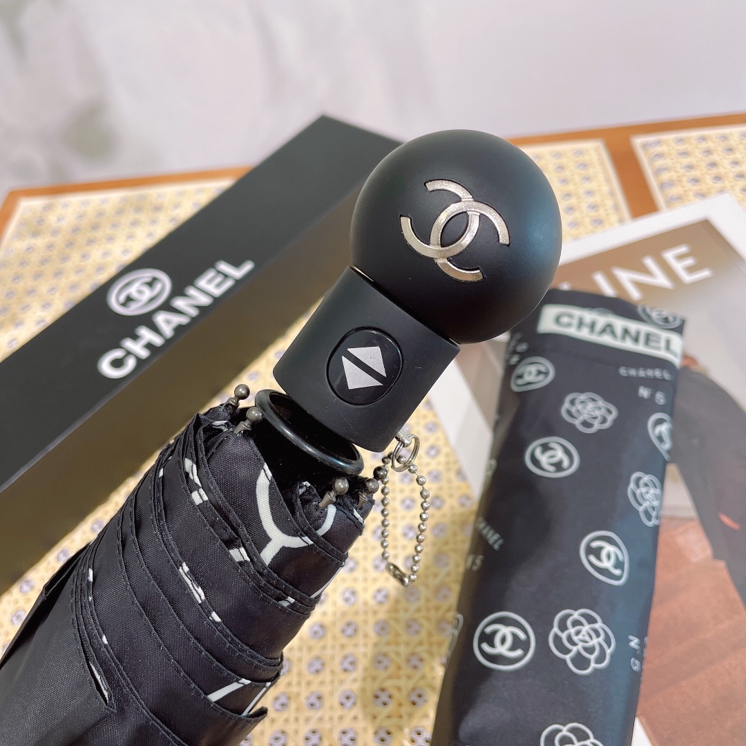 【CHANEL】折りたたみ傘 自動開閉