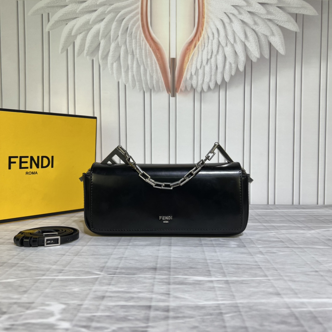 【FENDI】Fendi Roma