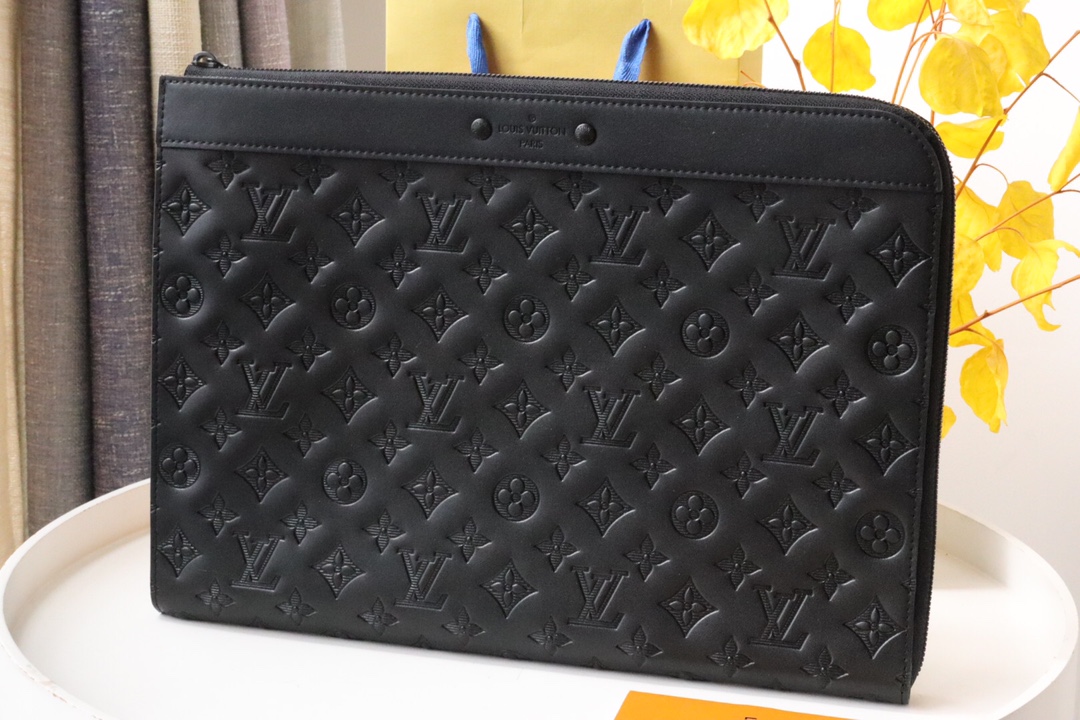 【LOUIS VUITTON】Pochette Jour 35 x 25 x 2.8 cm