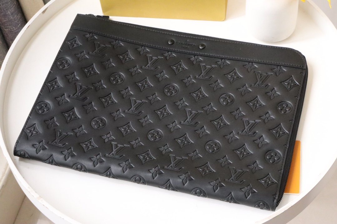 【LOUIS VUITTON】Pochette Jour 35 x 25 x 2.8 cm