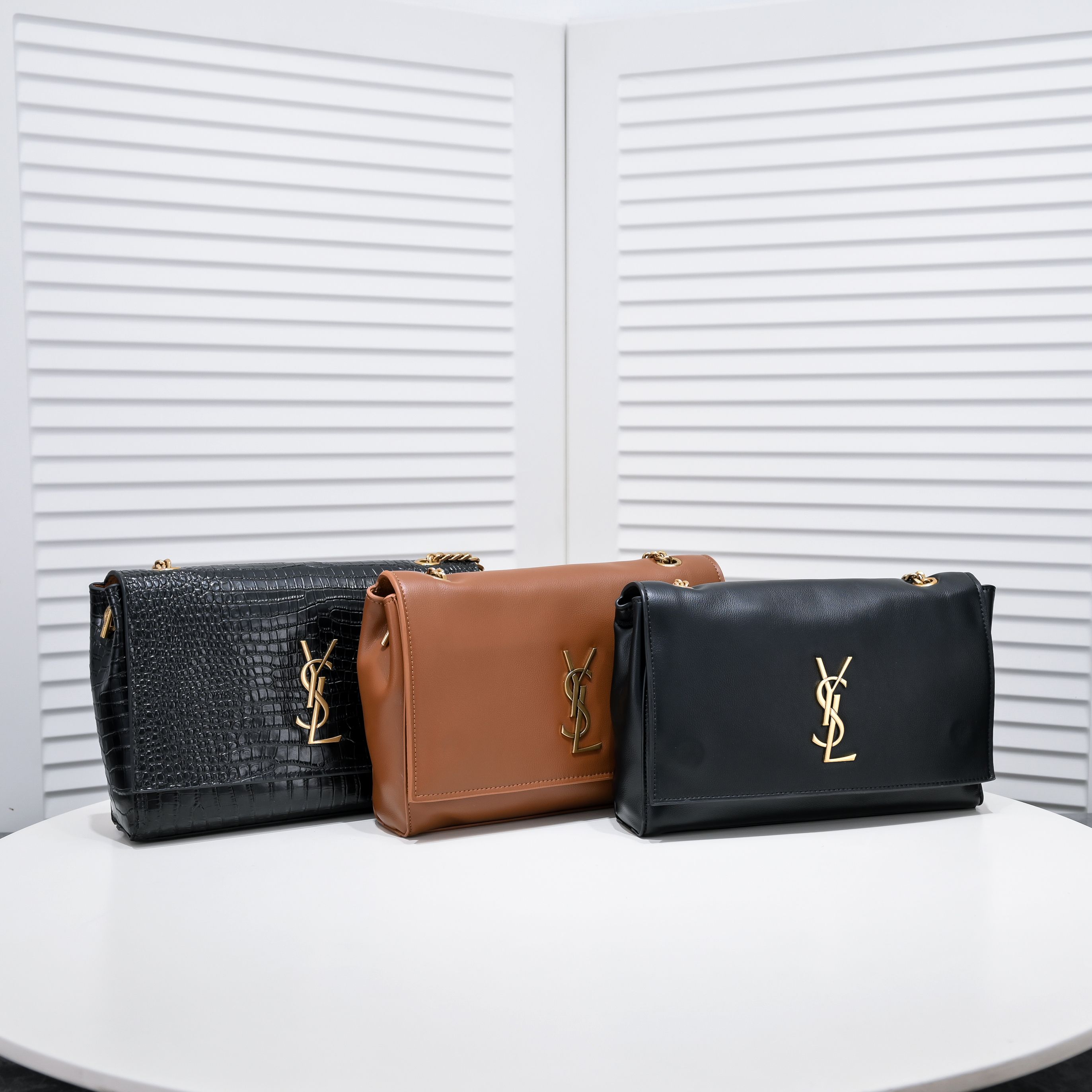 【SAINT LAURENT】28.5x20x6CM