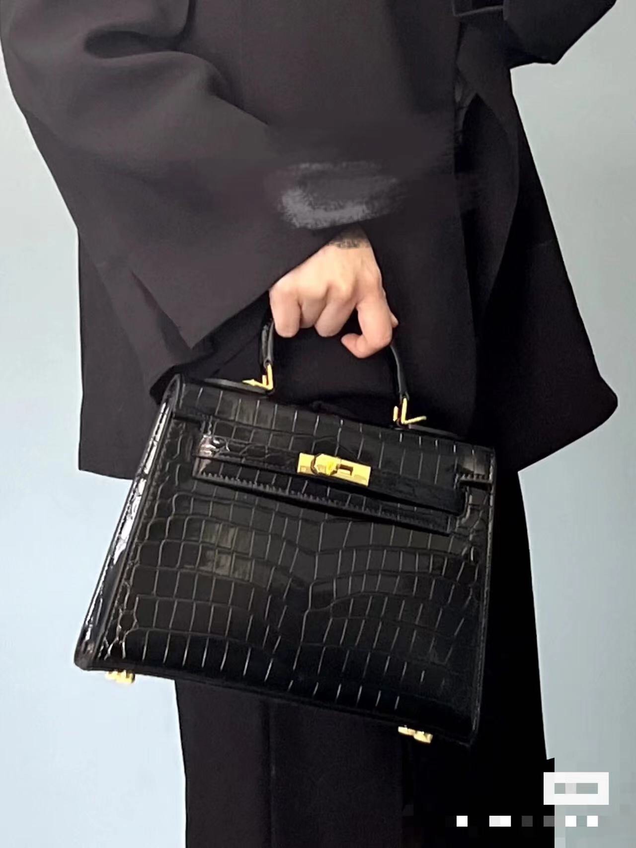 【Hermes 】25*10*20 CM