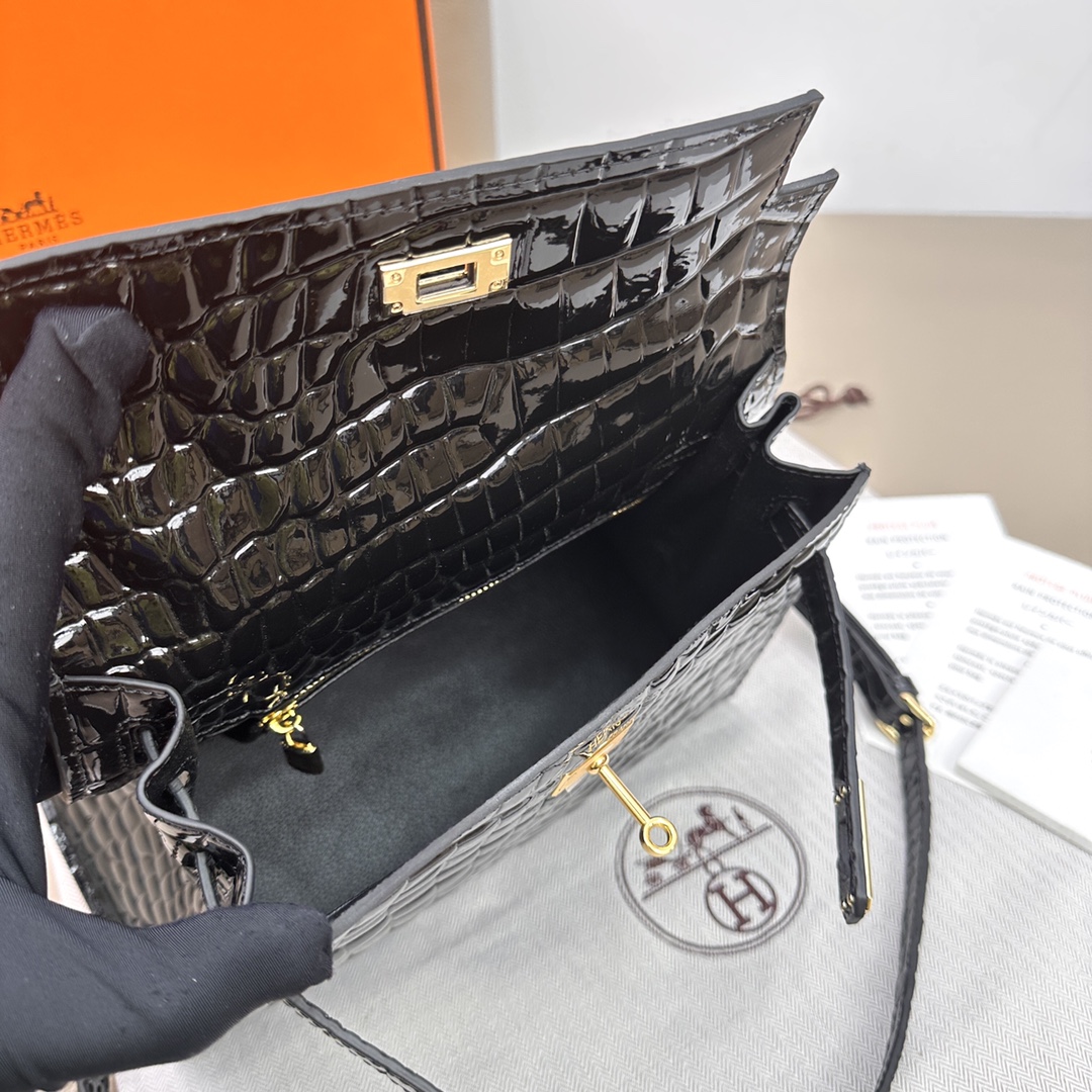 【Hermes 】25*10*20 CM