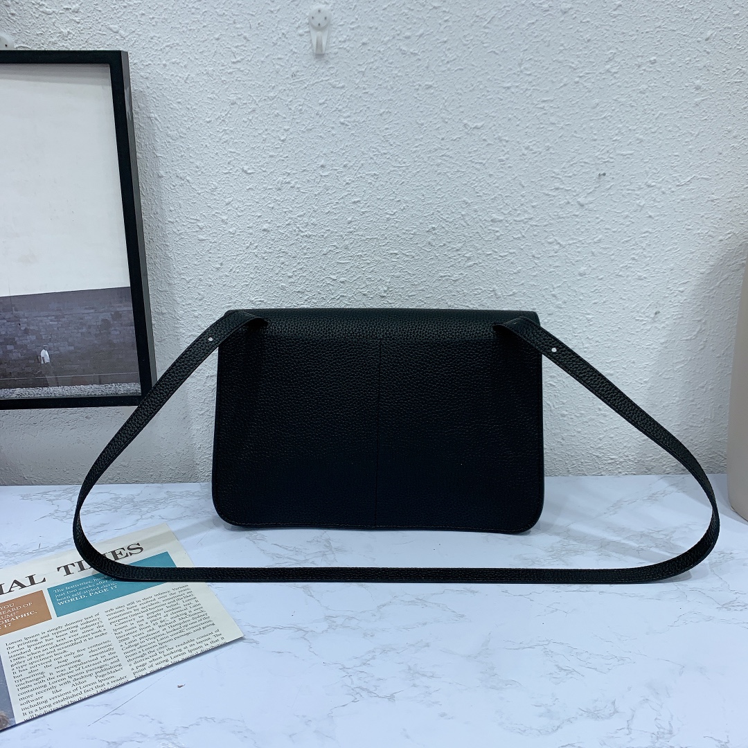 【Hermes 】Halzan 28*18*7CM