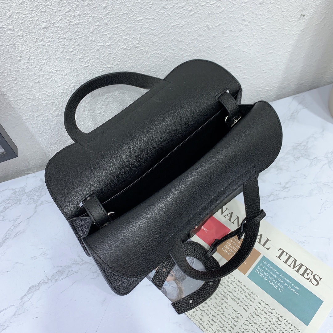 【Hermes 】Halzan 28*18*7CM