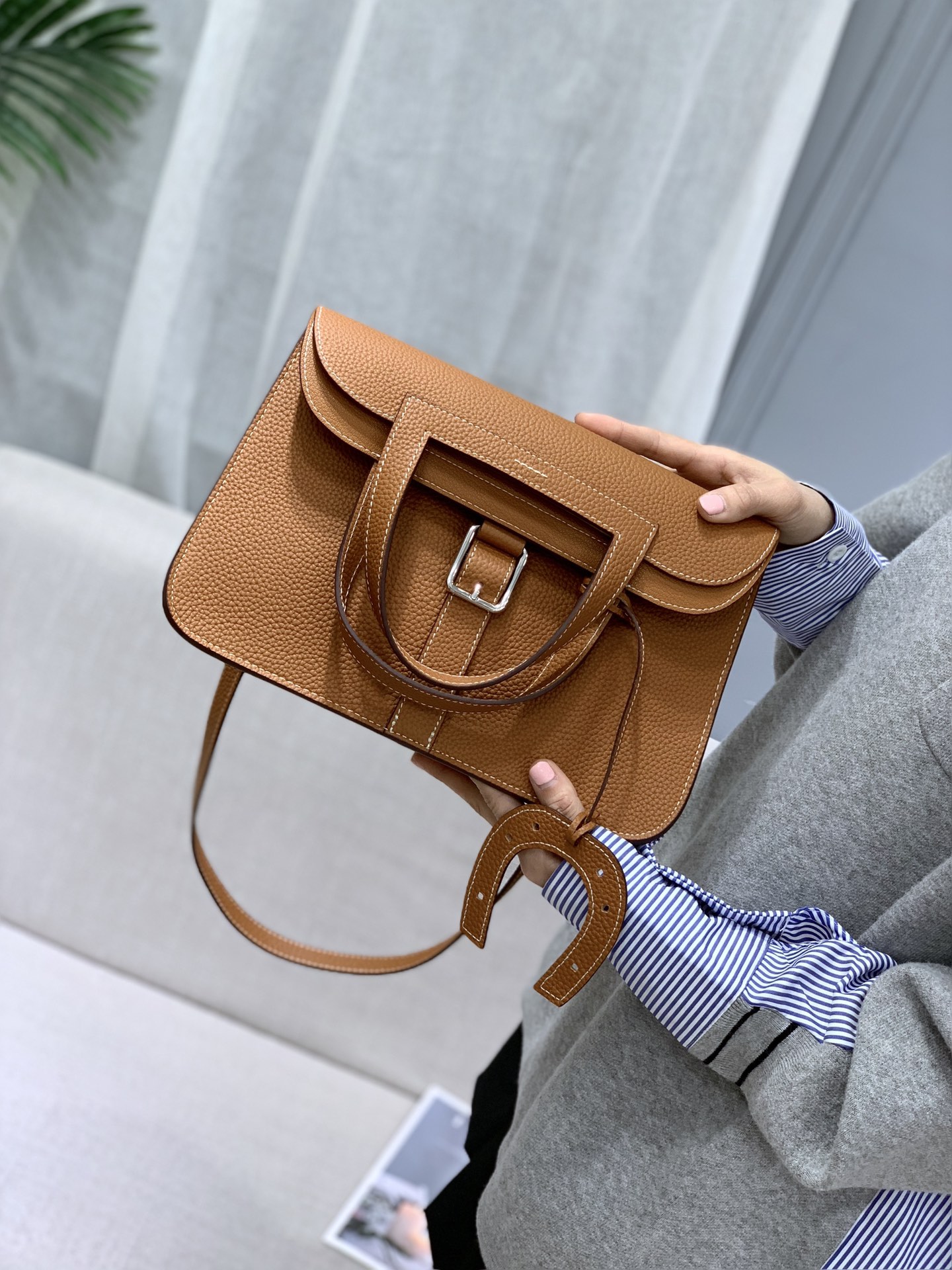 【Hermes 】Halzan 28*18*7CM