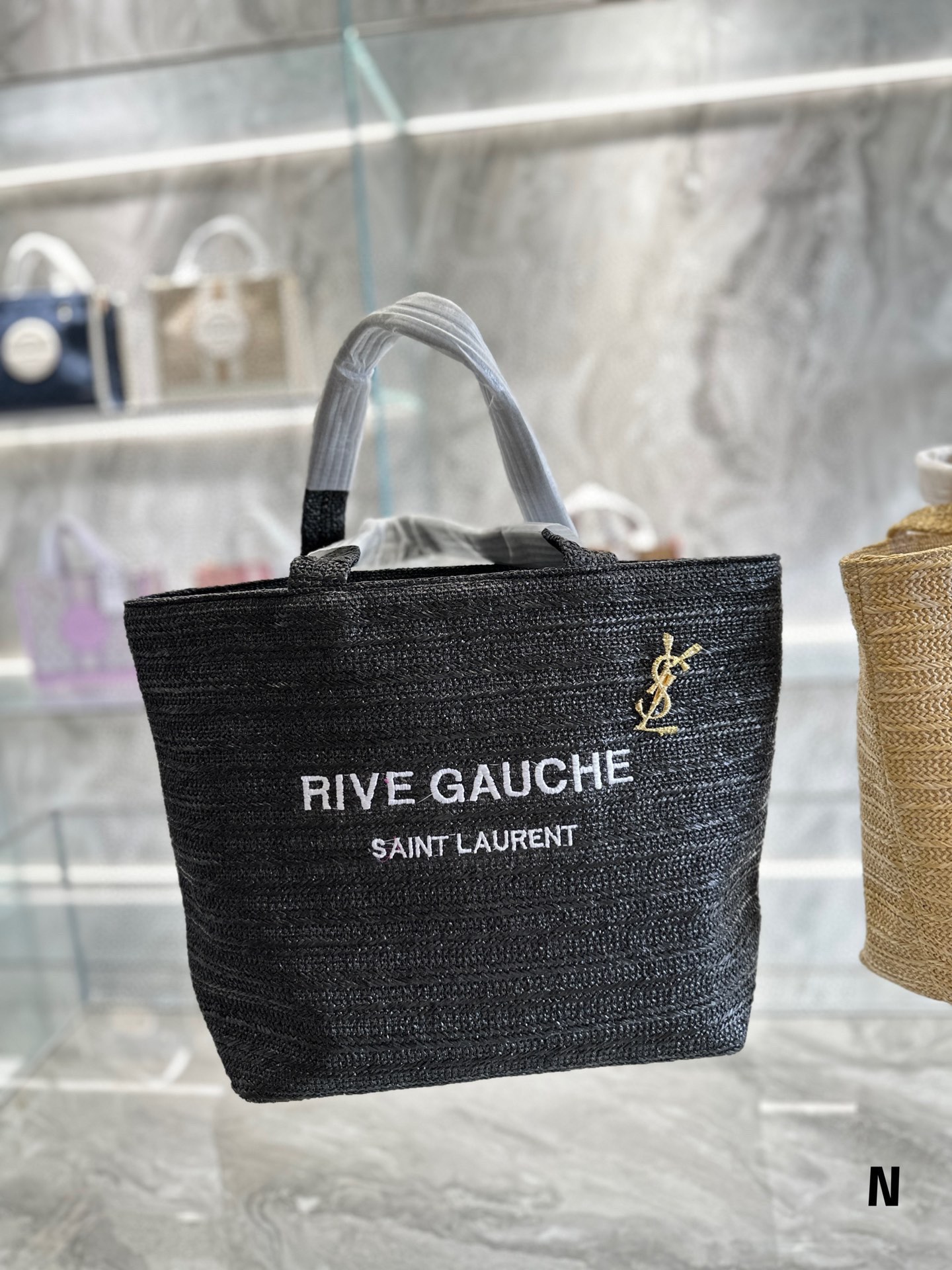 【SAINT LAURENT】Hobobagcooi Spring22