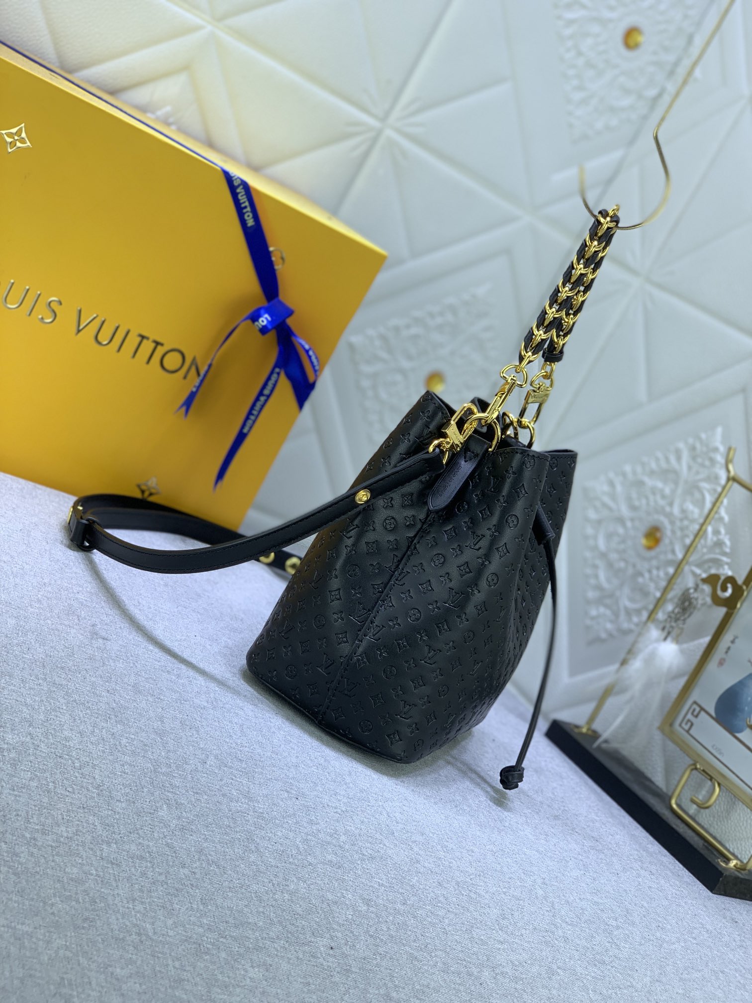 【LOUIS VUITTON】NeoNoé BB 20*20*13CM