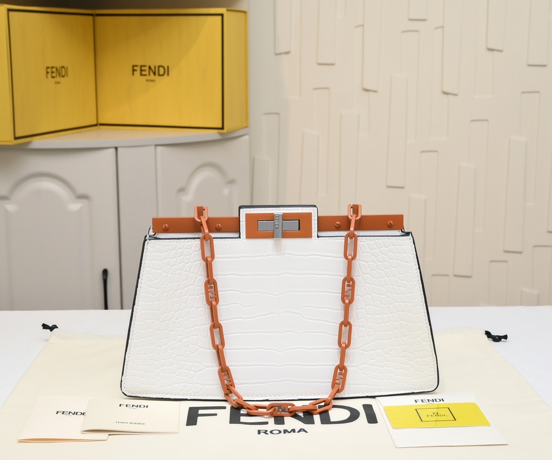 【Fendi】34×15.8×11cm