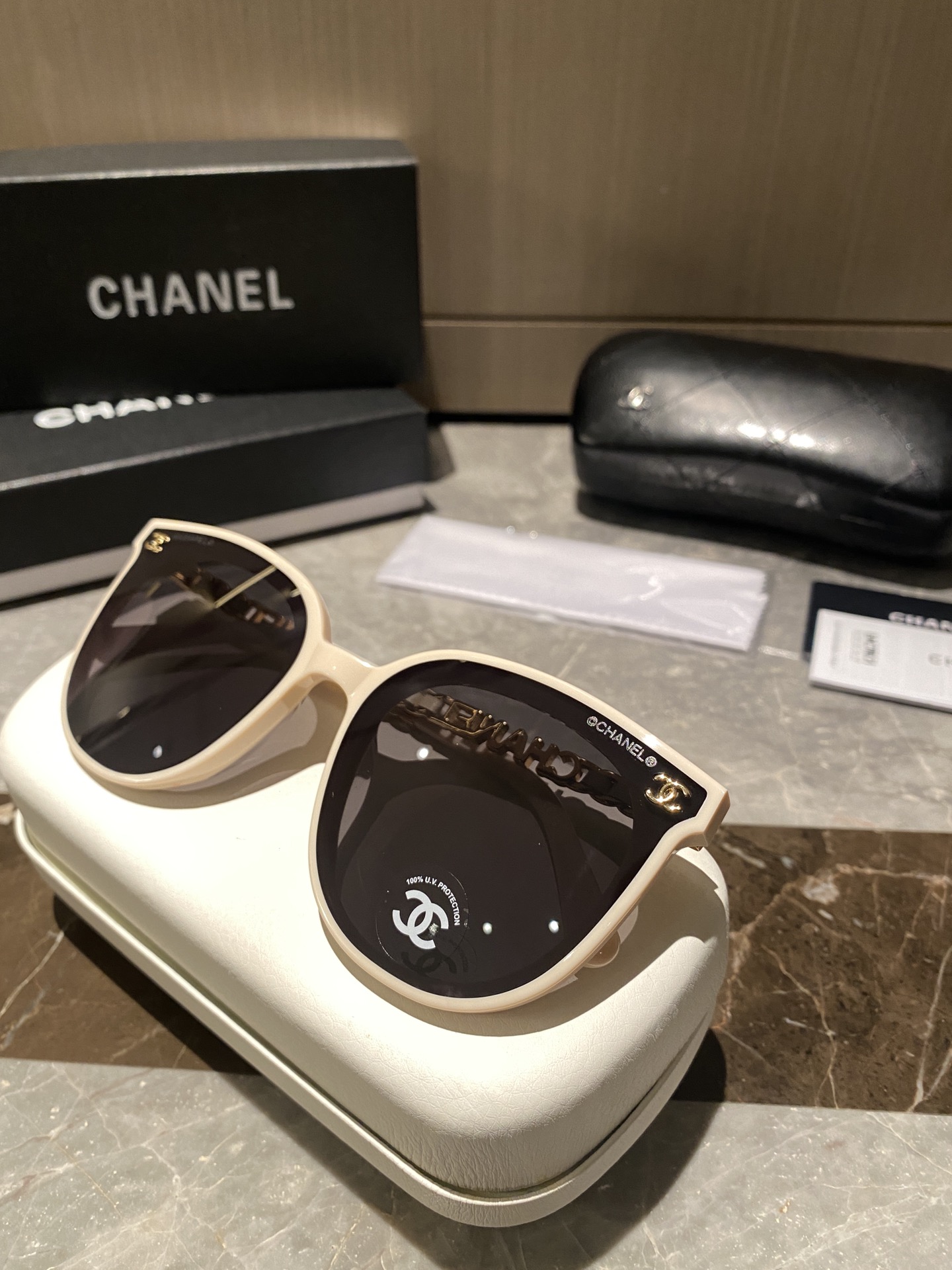 【サングラス】★CHANEL★ SIZE：60-20-145mm
