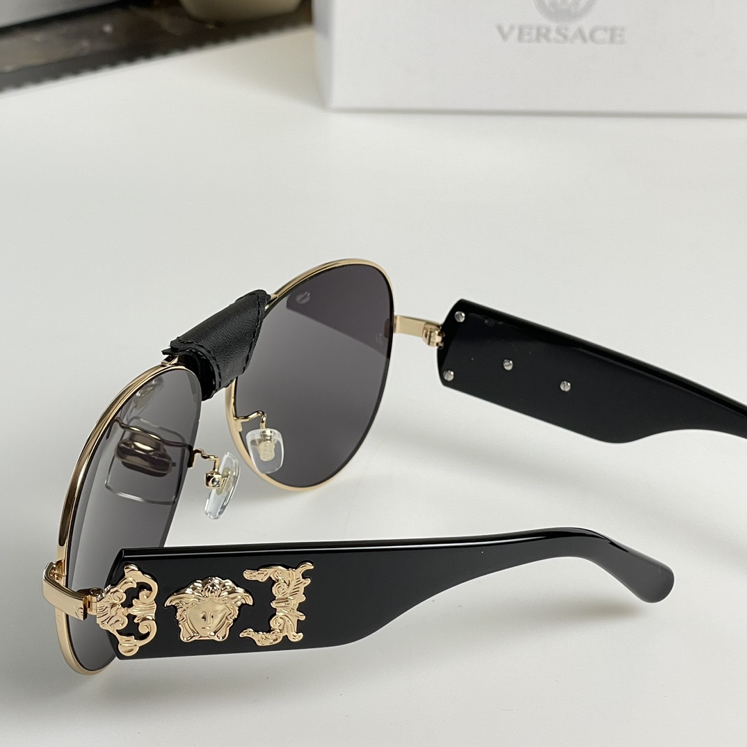 【サングラス】★ Versace★ 62-14-140mm