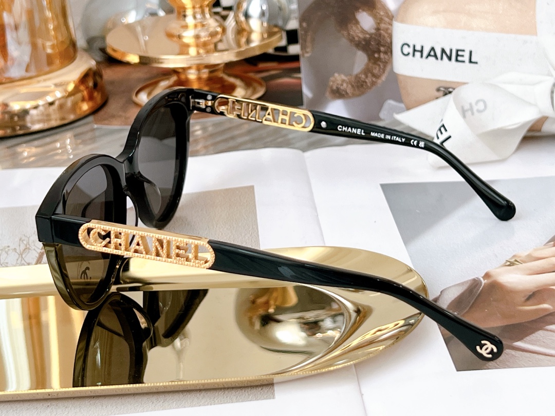 【サングラス】★CHANEL★ SIZE：56-18-145mm