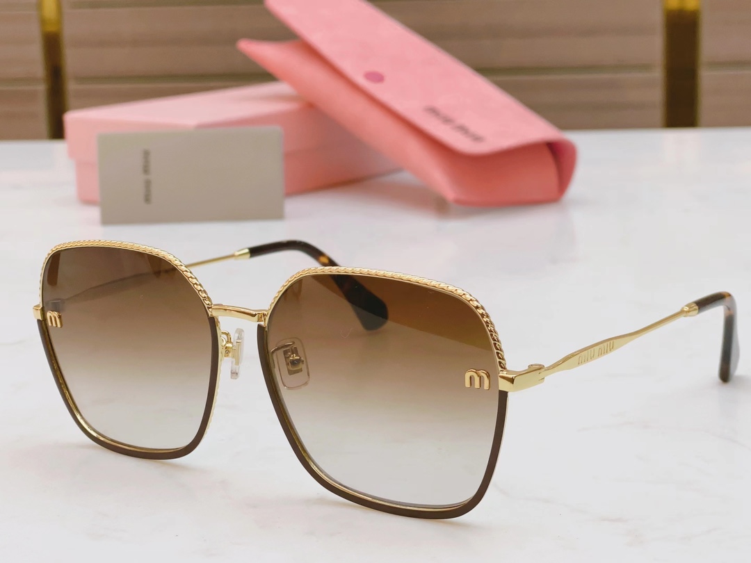 【サングラス】★MIUMIU★ 60-18-140mm