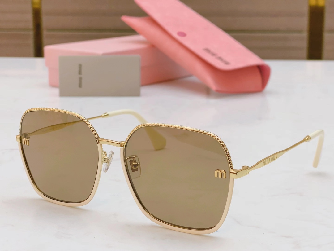 【サングラス】★MIUMIU★ 60-18-140mm