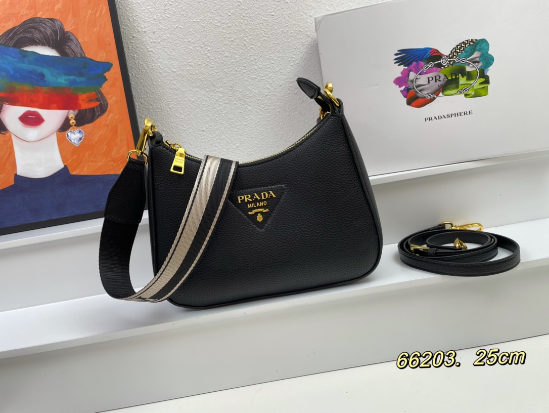 【PRADA】VITELLODAINO 25-18-8cm